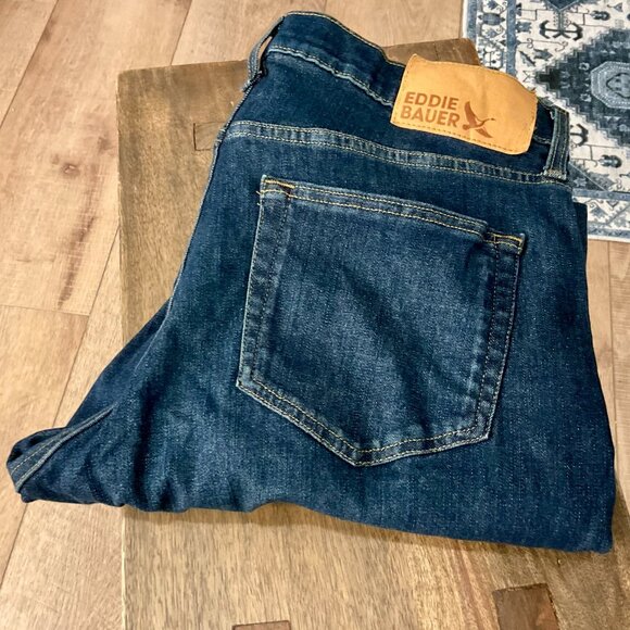 Eddie Bauer Men's Denim Jeans (Blue, Straight Fit, 32Wx30L) - Picture 1 of 2